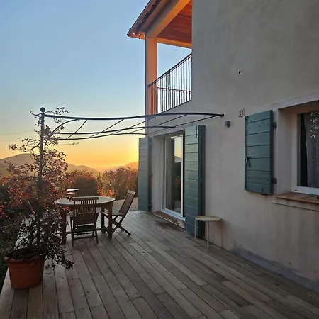 Quenza-alta Rocca Куэнца